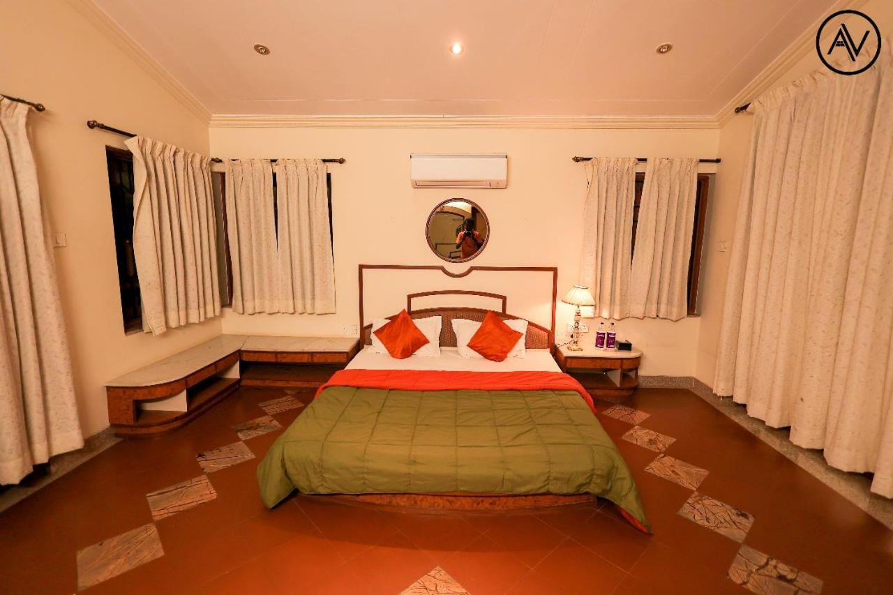Arcus Villa - Swimming Pool/Ac/Luxurious Mahābaleshwar Kültér fotó