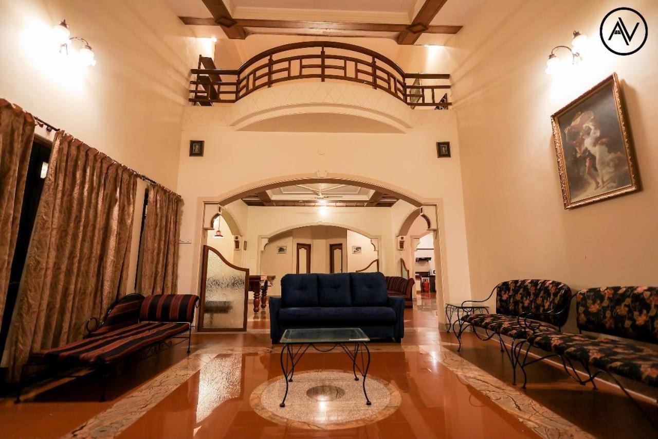 Arcus Villa - Swimming Pool/Ac/Luxurious Mahābaleshwar Kültér fotó
