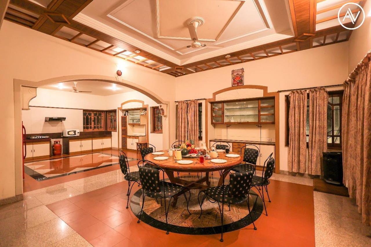 Arcus Villa - Swimming Pool/Ac/Luxurious Mahābaleshwar Kültér fotó